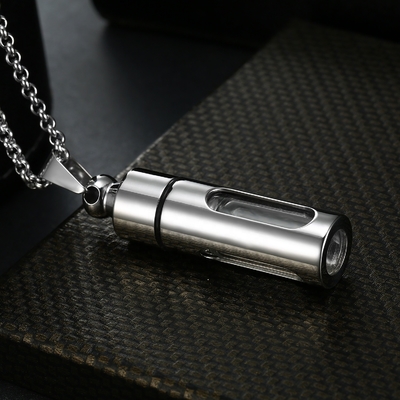 Perfume Bottle Stainless Steel Aromatherapy Diffuser Necklace for Fashion Enthusiasts