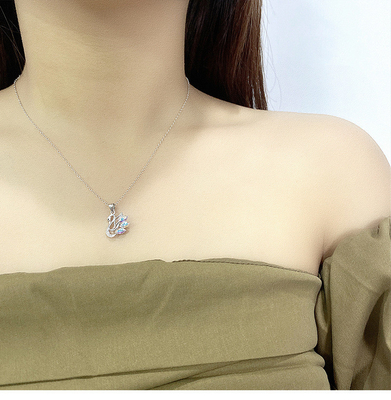 Unique S925 Sterling Silver Necklace with Austrian Horse Eye Crystal Swan Pendant 2.45g