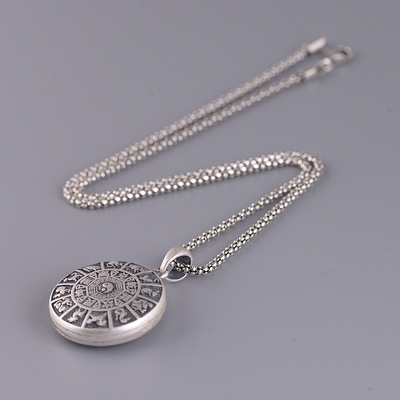 Women's Simple Fashion S925 Sterling Silver Chain with Unique Designs and Retro Craft
