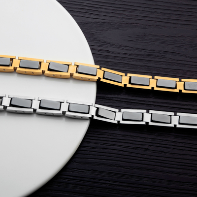 Stylish Gold Plated Japanese and Korean Fashion Titanium Steel Magnet Men's Bracelet