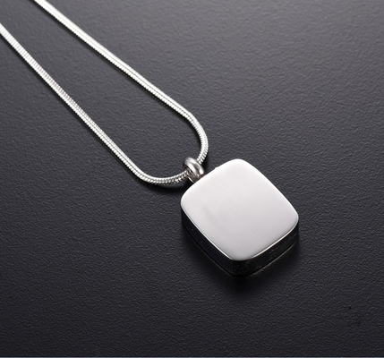 Affordable Zirconia Cremation Jewelry Customized Design for Mom Remember Your Loved One