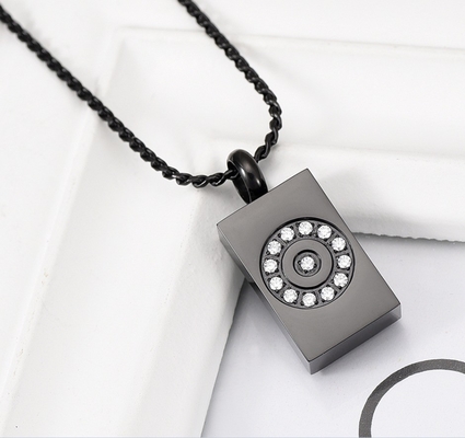 8 Year's Experience Inlaid Cubic Zircon Cremation Jewelry for Ashes Stainless Steel