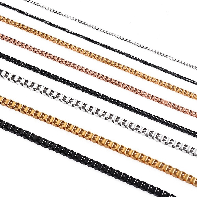 Europe and US Cross-Border Necklace Titanium Steel Square Box Pendant Collarbone Chain